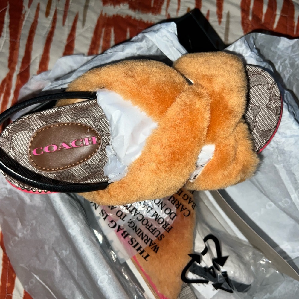 Coach Tally Shearling Sandal - Picture 2 of 9
